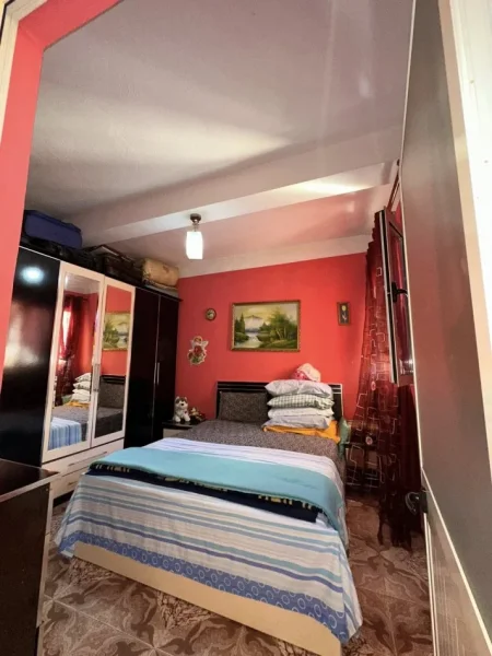 Durres, shitet apartament Kati 3, 79.999 € (PAMJE DETI VIJE E DYTE ME DETIN Hotel Palace ,Plazh)