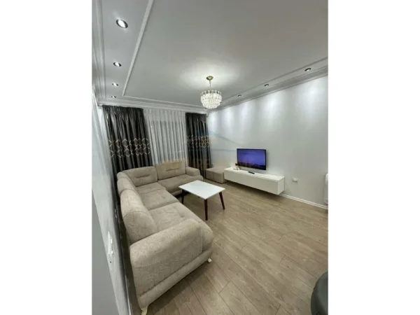Tirane, shitet apartament 2+1 Kati 8, 113 m² 230.000 € (Unaza e Re)
