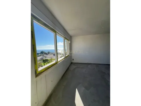 Durres, shitet apartament 1+1 Kati 8, 78 m² 133.110 € (Golem, Durres)