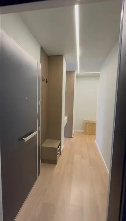 Tirane, jepet me qera apartament 1+1 Kati 6, 57 m² 600 € (Bar Oda 5 Maji)