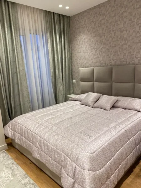 Tirane, shes apartament 3+1+Aneks+Ballkon Kati 4, 181 m² 380.000 € 