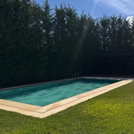 Shqiperi, jepet me qera Vile 3+1+Aneks+Ballkon Kati 0, 220 m² 4.500 € 