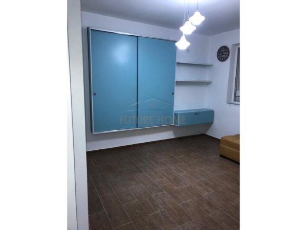 Tirane, shitet apartament 1+1 Kati 1, 20 m² 55.000 € (Rruga Ferit Xhajko)