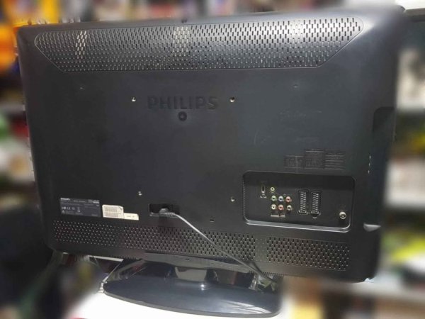 Lushnje, shes Televizor Tv Philips 32&quot;,( JO SMART) . 30 mij lek te vjetra .