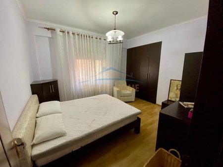 Tirane, shitet apartament 3+1+Ballkon Kati 8, 112 m² 230.000 €