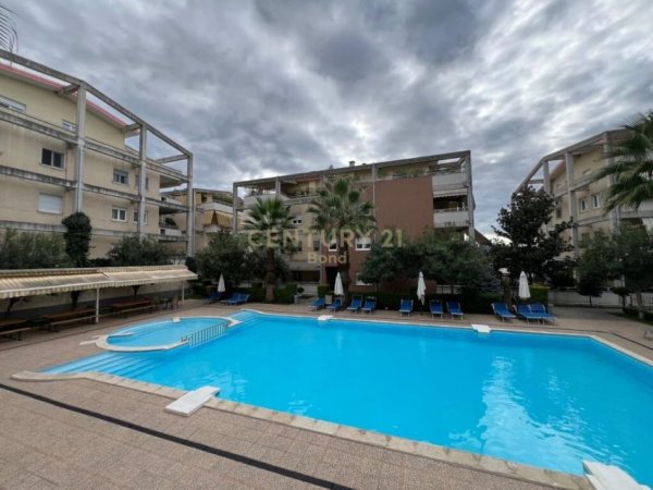 Tirane, jepet me qera apartament 2+1+Aneks+Ballkon Kati 2, 132 m² 800 € (Rezidenca Touch of Sun)