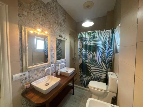 Tirane, shes apartament 2+1+Aneks+Ballkon Kati 4, 180.000 € 