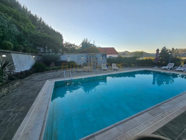 Tirane, jepet me qera Vile 3 Katshe Kati 0, 278 m² 5.000 € (PEZE)