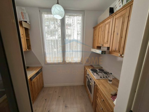 Tirane, shitet apartament 2+1 Kati 2, 95 m² 165.000 € (Fresk)