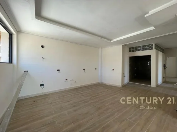 Sarande, shitet apartament 2+1 Kati 1, 126 m² 150.000 € (Sarande)