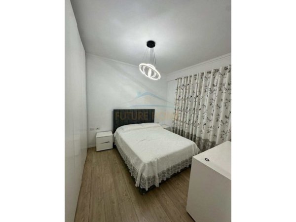 Tirane, shitet apartament 3+1+2+Ballkon Kati 8, 113 m² 230.000 € (Oasis Residence)