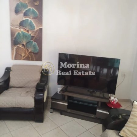 Tirane, jepet me qera apartament 2+1+Ballkon Kati 3, 100 m² 550 € (Selvia)