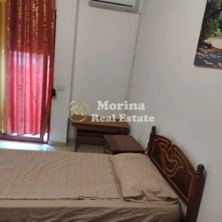 Tirane, jepet me qera apartament 2+1+Ballkon Kati 3, 100 m² 550 € (Selvia)