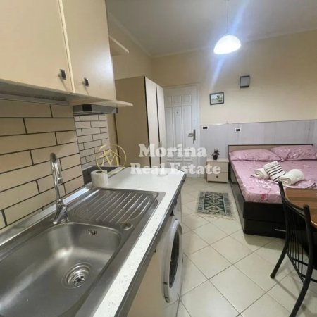Tirane, jepet me qera garsonier Kati 2, 30 m² 370 € (Rruga Besa)