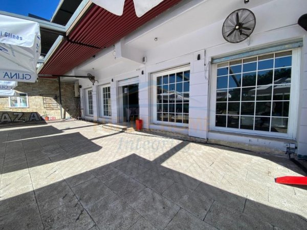 Tirane, jepet me qera ambjent biznesi Kati 0, 285 m² 1.500 € 