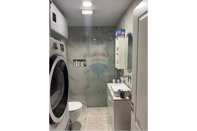 Tirane, shes apartament 1+1 Kati 4, 60 m² 155.000 € 