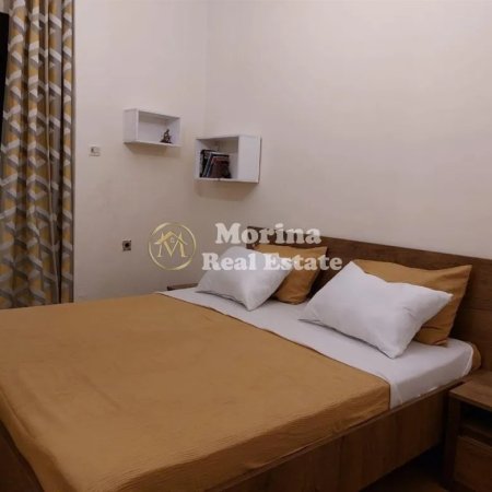 Tirane, jepet me qera 2+1 Kati 5, 75 m² 690 € (Shallvaret)