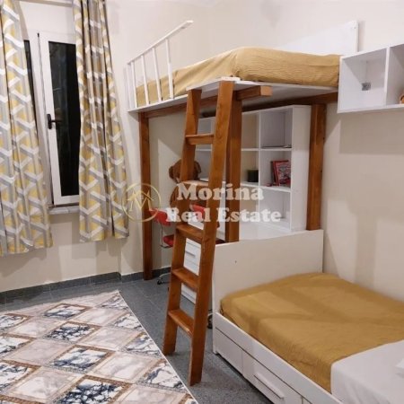 Tirane, jepet me qera 2+1 Kati 5, 75 m² 690 € (Shallvaret)