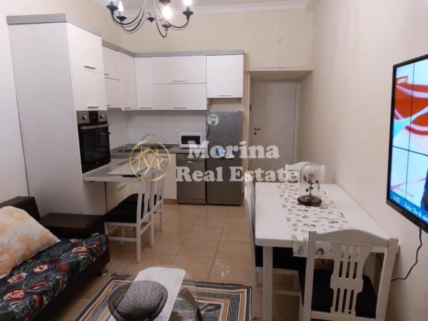 Tirane, jepet me qera 2+1 Kati 5, 75 m² 690 € (Shallvaret)