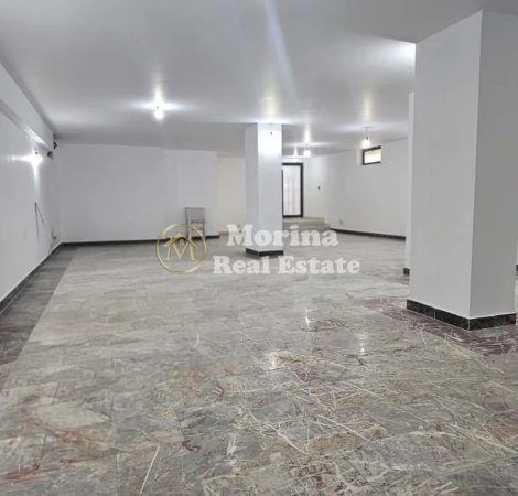 Tirane, jepet me qera ambjent biznesi Kati 0, 200 m² 3.700 € (rruga Sami Frasheri)