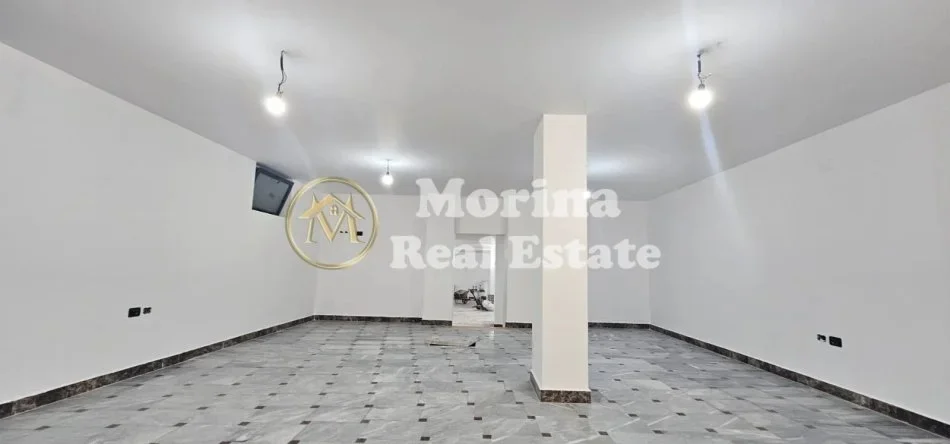 Tirane, jepet me qera ambjent biznesi Kati 0, 200 m² 3.000 € (rruga Sami Frasheri)