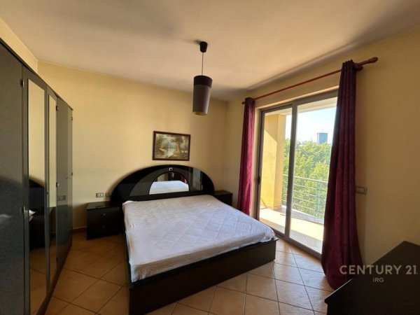 Tirane, jepet me qera apartament 1+1 Kati 4, 75 m² 500 € (Restorant Durresi)