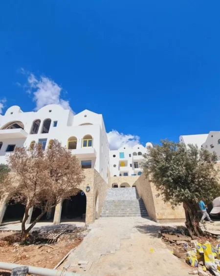 Dhermi - Palase, shitet apartament 2+1 , 128 m² (DRIMADHES)