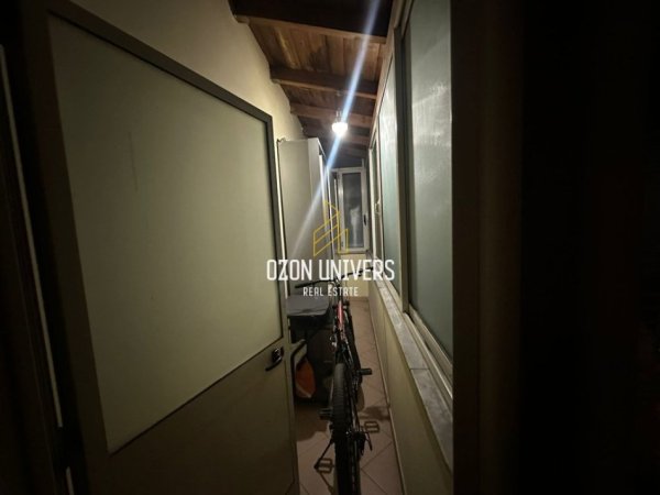 Shqiperi, jepet me qera apartament 2+1 Kati 2, 82 m² 700 € (kodra e diellit)