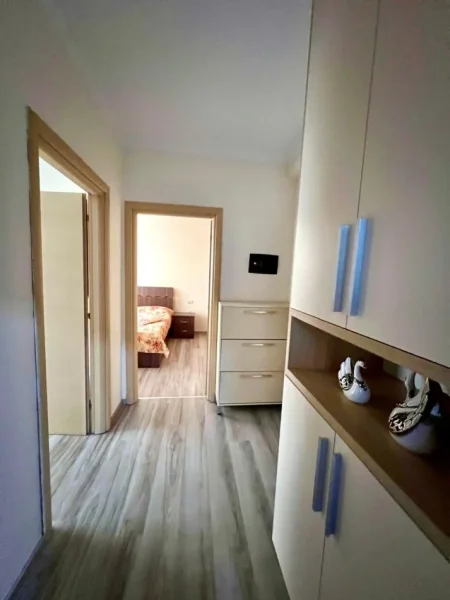 Tirane, shitet apartament 1+1 Kati 7, 66 m² (astir)