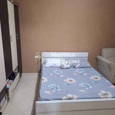 Tirane, jepet me qera apartament 1+1+Ballkon Kati 3, 74 m² 400 € (Rruga Jordan Misja)
