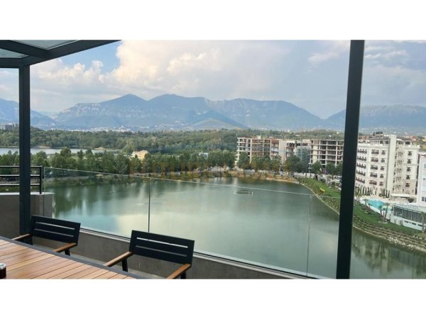 Tirane, shitet apartament+verande | Penthouse 3+1 Kati 6, 390 m² (LIQENI I THATE)