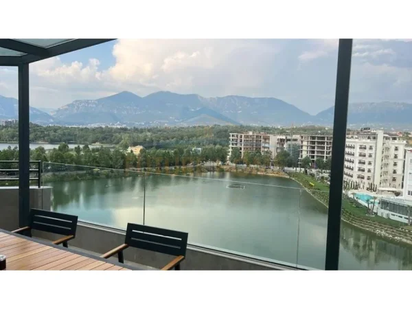 Tirane, shitet apartament+verande | Penthouse 3+1 Kati 6, 390 m² (LIQENI I THATE)