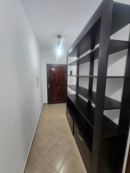 Durres Plazh, jepet me qera apartament 1+1+Aneks+Ballkon Kati 5, 77 m² 250 € 