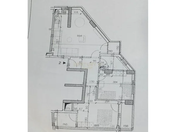 Tirane, jepet me qera ambjent biznesi Kati 2, 121 m² 650 € (Rruga e Durresit)