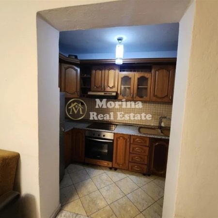 Tirane, jepet me qera apartament 3+1+Ballkon Kati 5, 90 m² 400 € (Institut)