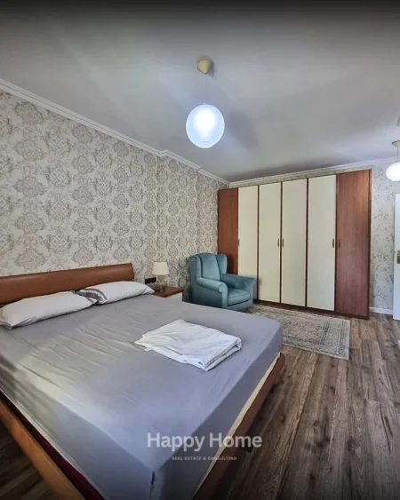 Tirane, shitet apartament 2+1+Ballkon , 110 m² 385.000 € 