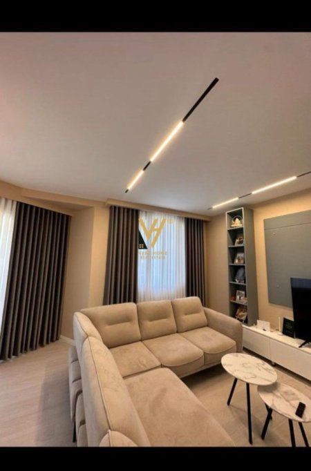 Tirane, jepet me qera apartament 2+1+Ballkon Kati 2, 117 m² 800 € (FUSHA E AVIACIONIT)