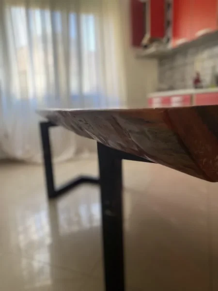 Tirane, shes Tavoline druri 100% 500 €