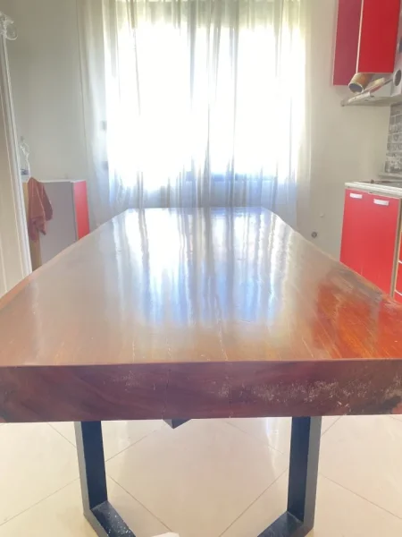 Tirane, shes Tavoline druri 100% 500 €