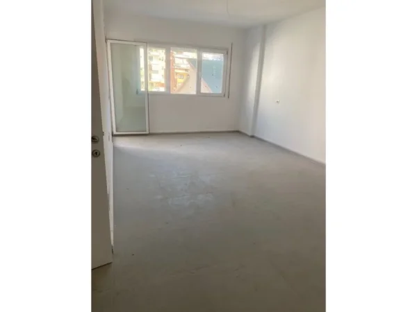 Tirane, jepet me qera apartament 1+1 Kati 3, 72 m² 198.000 € 