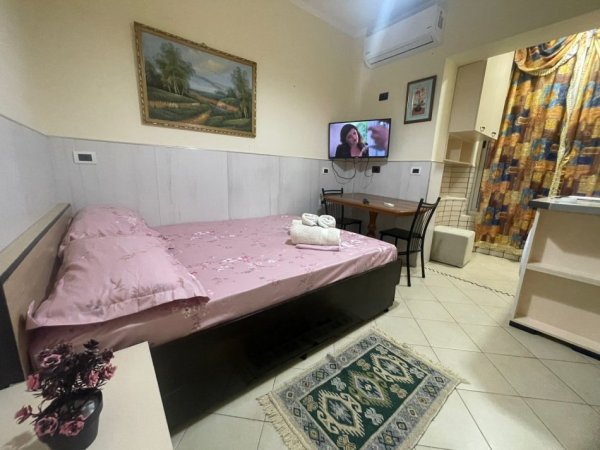 Tirane, jepet me qera garsonier Kati 2, 35 m² 370 € (STACIONI I TRENIT)