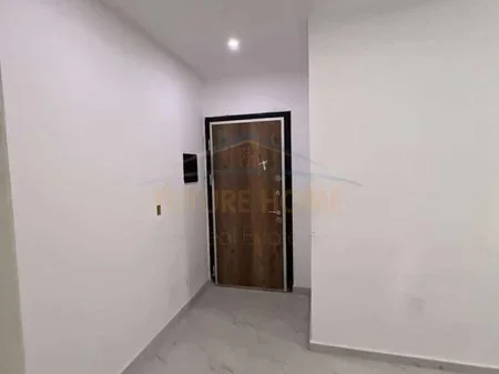 Tirane, shitet apartament 3+1 Kati 8, 145 m² 255.000 € 