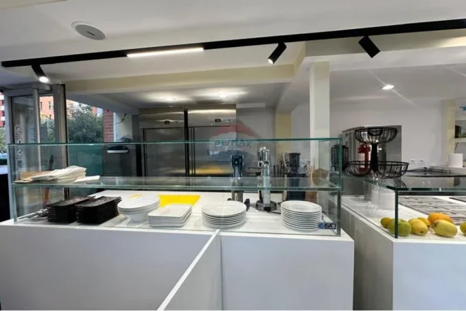 Tirane, shitet , 90.000 € (Kompleksi Delijorgji)