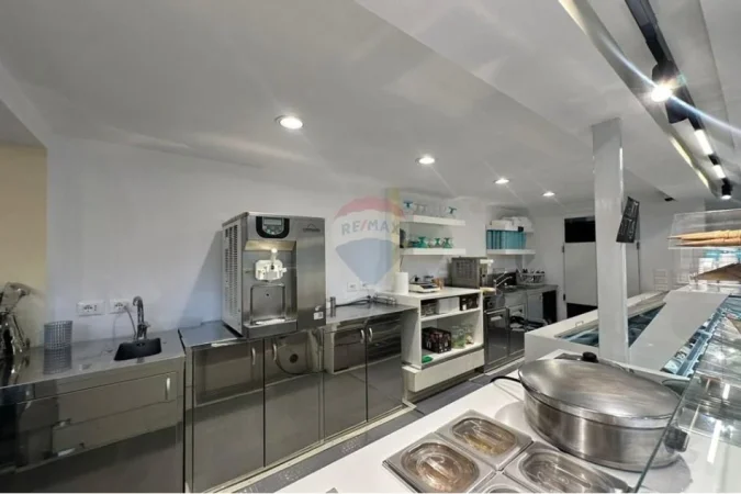 Tirane, shitet , 90.000 € (Kompleksi Delijorgji)