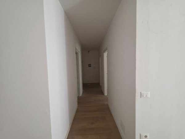 Tirane, shitet apartament 2+1 Kati 3, 110 m² 187.000 € (Don Bosko)