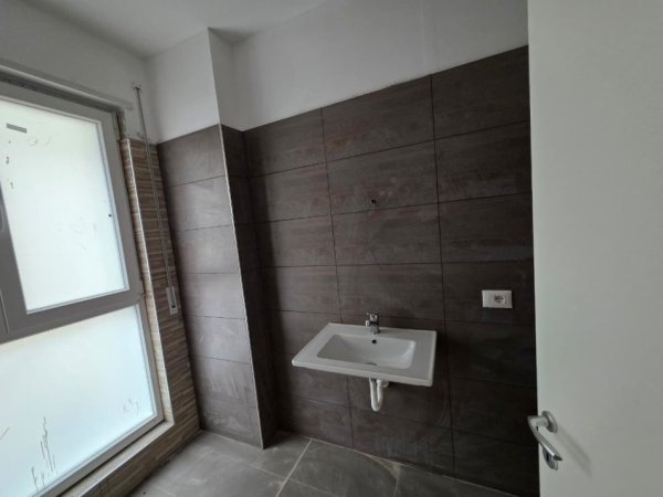 Tirane, shitet apartament 2+1 Kati 3, 110 m² 187.000 € (Don Bosko)