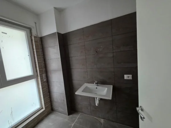 Tirane, shitet apartament 2+1 Kati 3, 110 m² 187.000 € (Don Bosko)