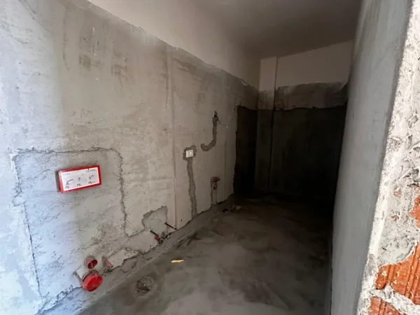 Tirane, shes apartament 2+1 Kati 8, 108 m² 177.500 € (Rruga Don Bosko)