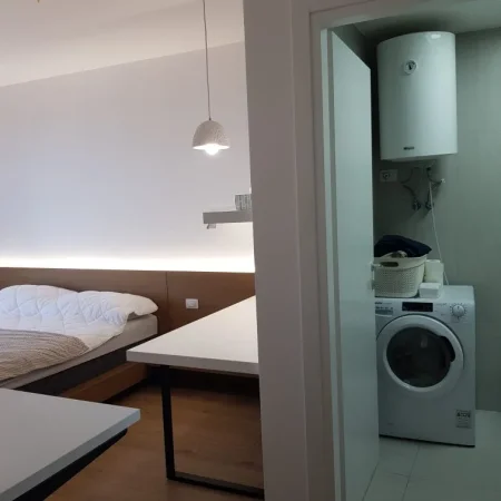 Tirane, jap me qera apartament 2+1+Ballkon Kati 7, 112 m² 800 € (Don Bosko Kompleksi Fiori Di Bosko)