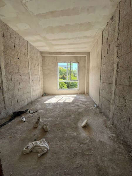 Tirane, shitet apartament 1+1+Ballkon Kati 3, 69 m² 95.000 €